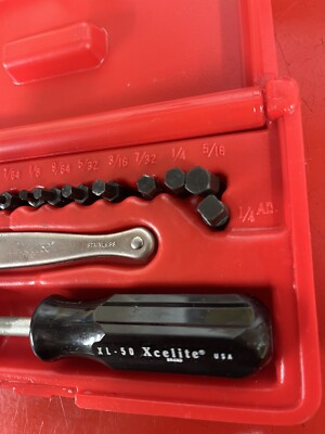 XCELITE XL-70 OFFSET RATCHET SCREWDRIVER SET 19 PIECE SET W/CASE