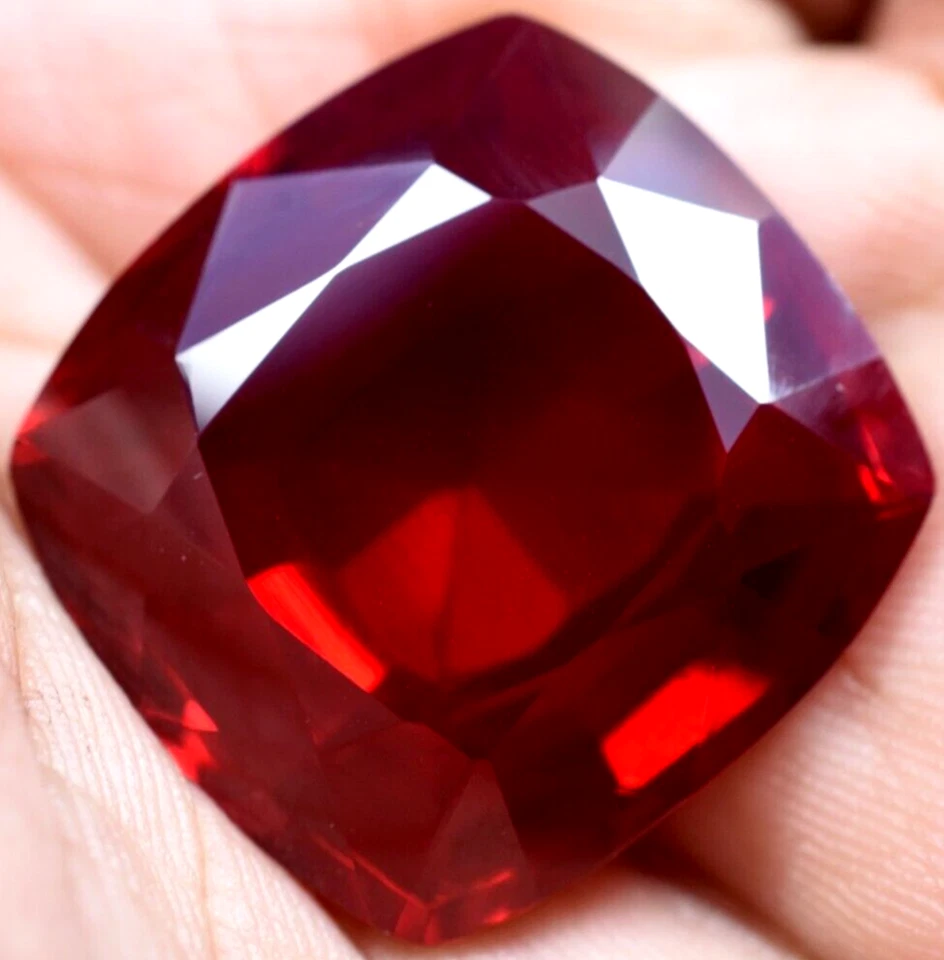 Piedra preciosa suelta natural 61,50 quilates enorme rubí rojo sangre Mozambique certificado GGL Foto 2 de 4