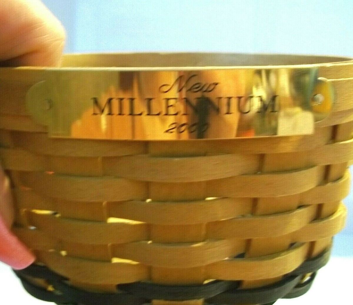American Traditions New Millenium 2000 Basket with Wooden Lid~RARE