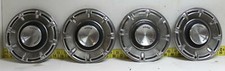 Oem Ford Set Of 4 14 Hub Caps Wheel Covers D0dz1130e 1970-1972 Maverick 5529 Oem Ford Set Of 4 14 Hub Caps Wheel Covers D0dz1130e 1970-1972 Maverick 5529