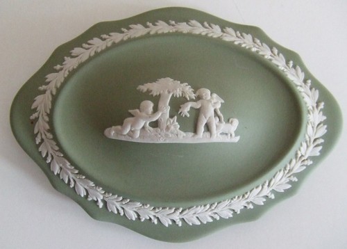 Wedgwood Jasperware Celadon Green Vintage Oval Silver Trinket Box Cupid w/ Tree