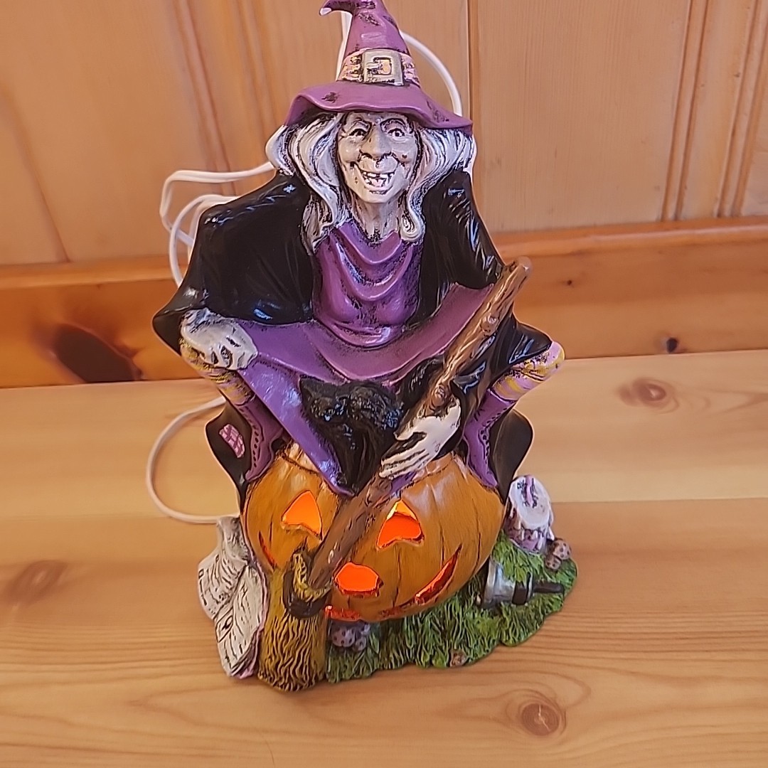 Vintage Byron Molds Ceramic Halloween Witch, Jack O Lantern, Cat