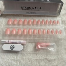 Nails Sataic Oval Pink Glossy Press-On Nails ...