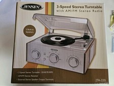 Jensen JTA -220 3 Speed Stereo Turntable Am/Fm Radio New Play Your Vinyl 