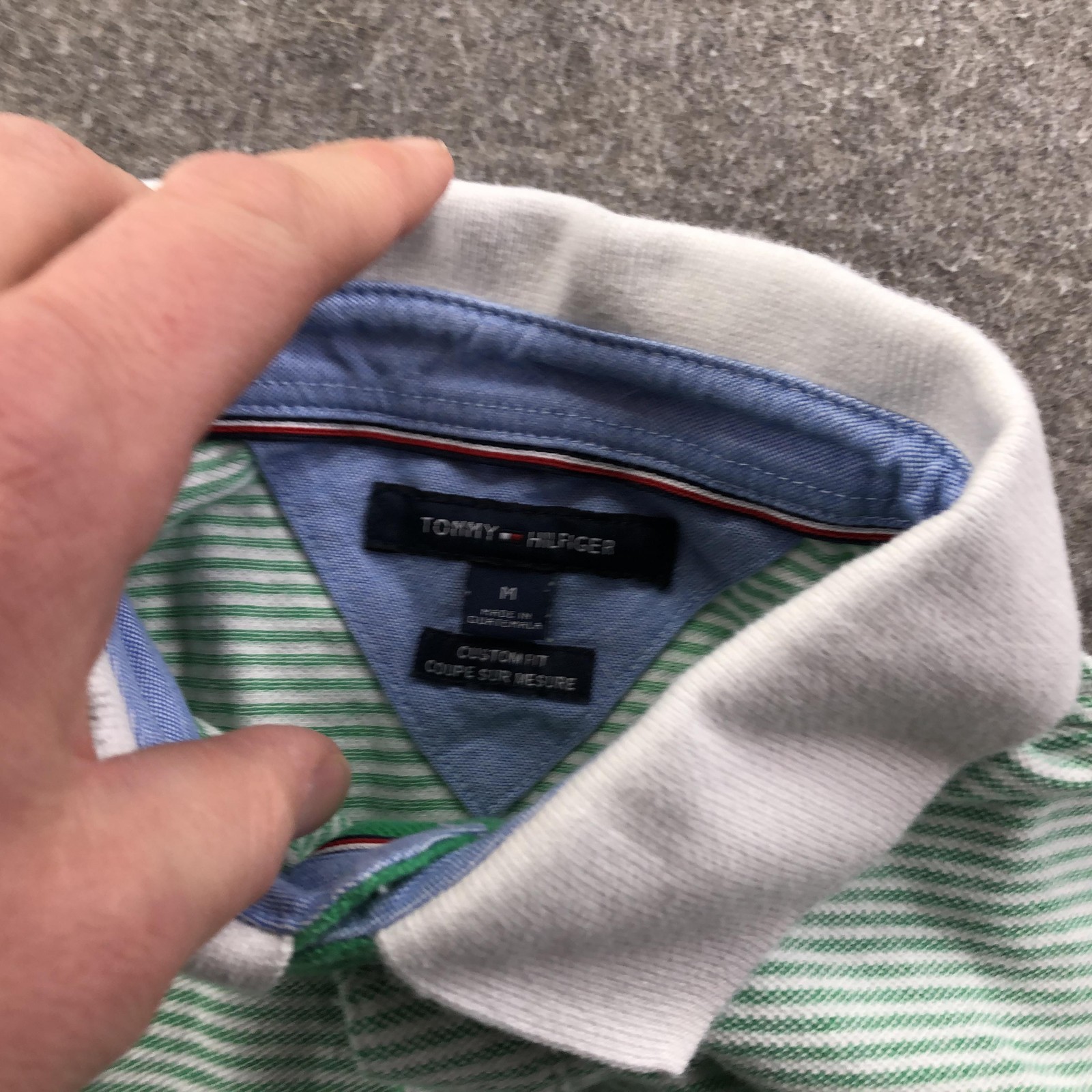 Tommy Hilfiger Polo Shirt Mens Medium Green Stripe Custom Fit Logo Casual thumbnail 8