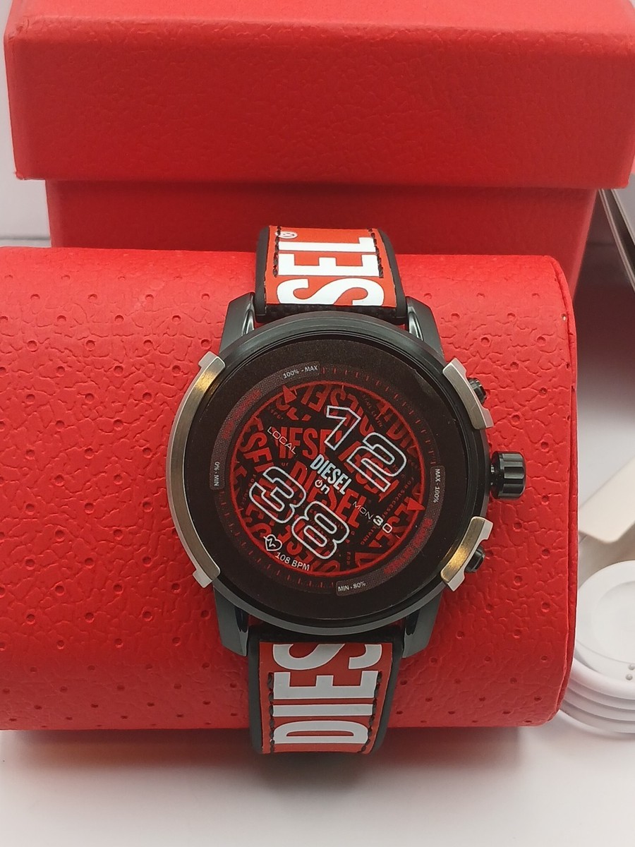 DIESEL DZT2041 Wear OS レッド/ブラック DIESEL DZT2041 Wear OS レッド/ブラック Men's Diesel On