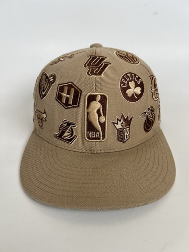 VintageNBA Reebok Cap With Embroidered All Over Team Logos Fitted Hat Size 7 1/8 - Picture 2 of 12