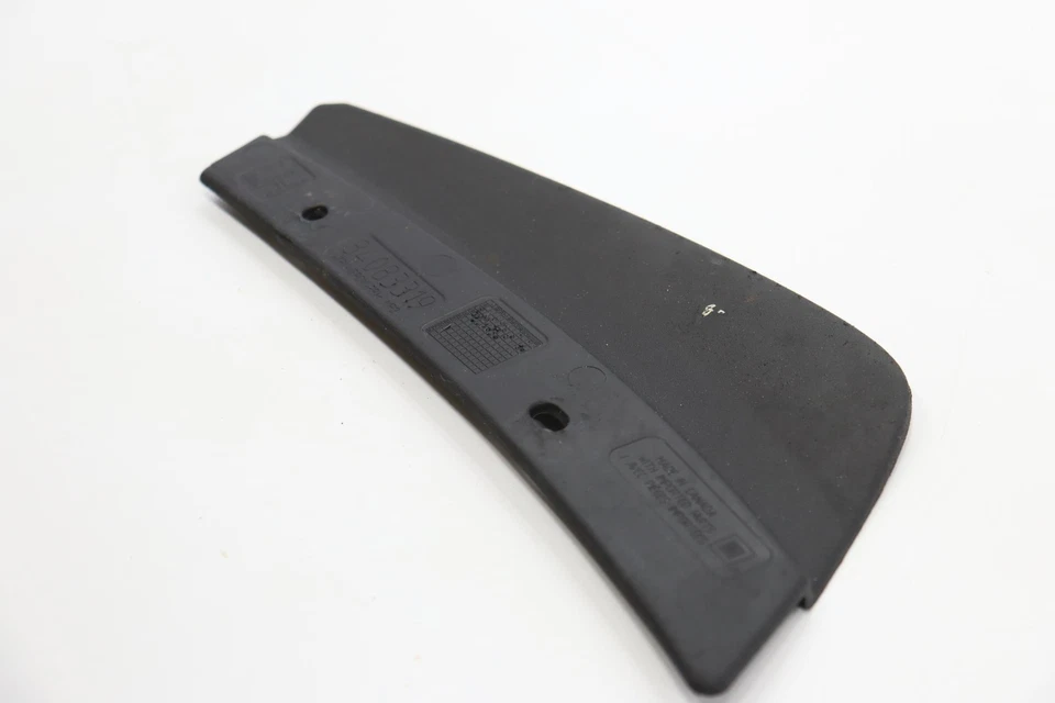 2018 -2023 CHEVROLET TRAVERSE REAR LEFT AIR DEFLECTOR SPLASH SHIELD OEM 84083319 - Image 3 of 4