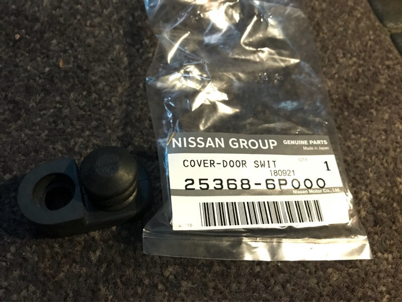 WATCH　YOUR　BLINDSIDE Fit For Nissan Pathfinder 300ZX Lexus Q45 I30 Cover Door