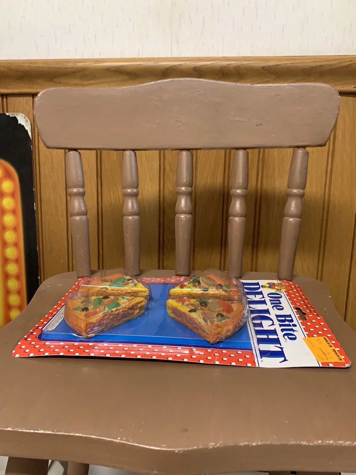 Vintage 1993 MTC PLAY FOOD Realistic Pizza Hut Style SEALED! Toys R Us Sticker!