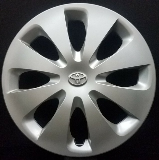 One Factory Original 2012 to 2014 Toyota Prius 15 Inch ...