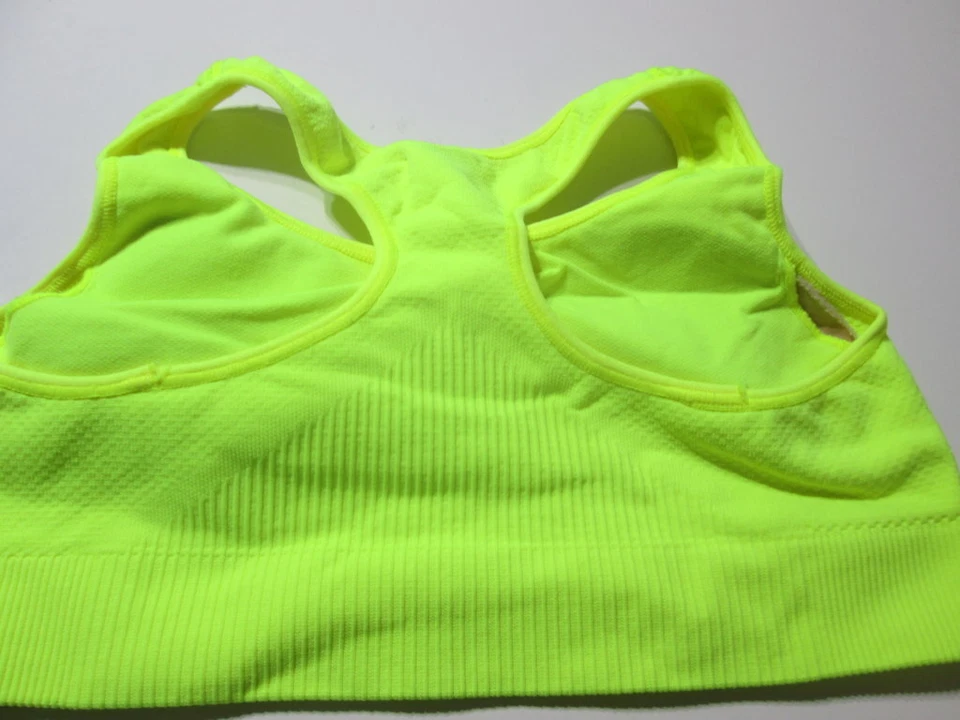 Champion Sport Bra Size M Chartreuse Yellow Wireless Lined Racerback Pullover - Изображение 2 из 4