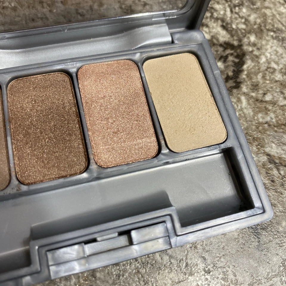 PHYSICIANS FORMULA Matte Collection Quad Eyeshadow Metallic Nudes (Read) - Image 3 of 4