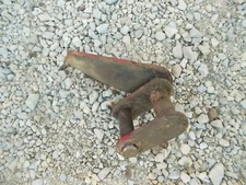 Farmall 460 RC IH tractor fast quick hitch bottom 2pt pivot bracket mount