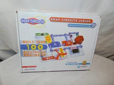 Snap Circuits Jr. Model #SC-100 Electronics Discovery Kit 100+Projects Elenco