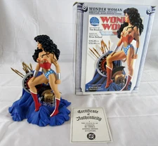 DC Direct Wonder Woman Bolland 9.5" Statue MIB R003