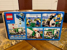 LEGO CITY 4432 GARBAGE TRUCK RARE!