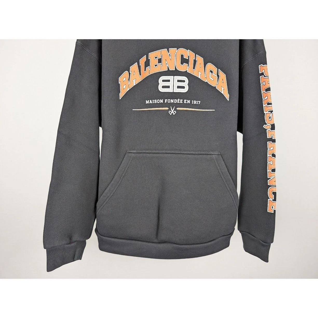 Felpa con cappuccio Balenciaga nera nuova con etichetta L