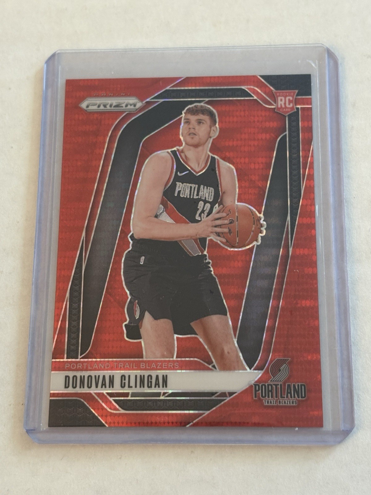 2024-25 Panini Prizm Donovan Clingan #221 Red Pulsar /75 RC Portland