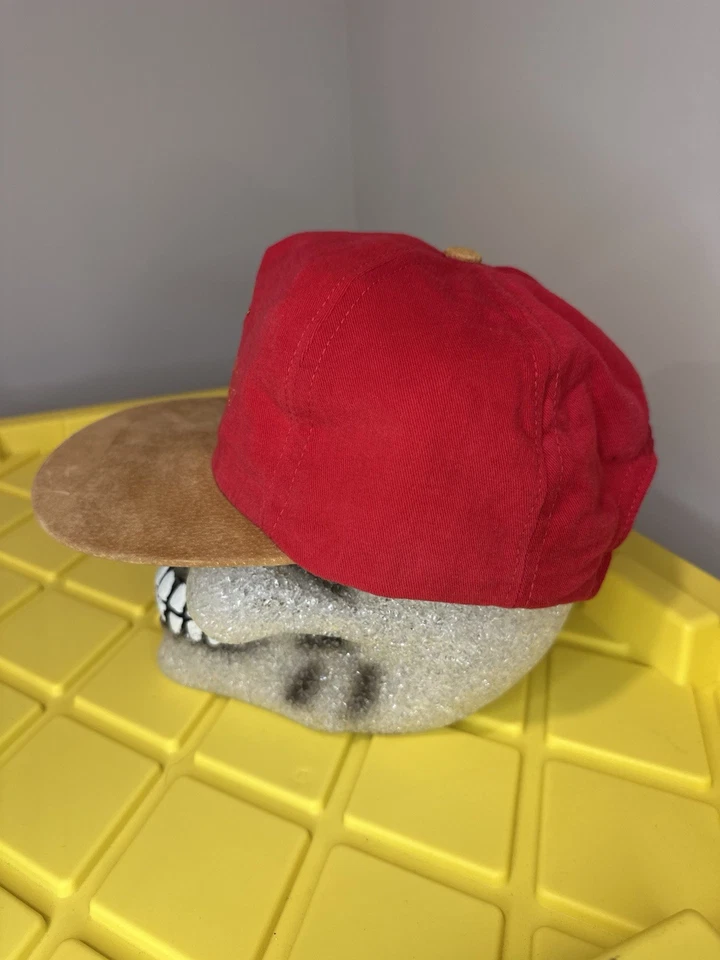 De colección Remy Martin Fino Champagne Coñac Promo Papá Correa Sombrero Gorra Gamuza Rara Foto 4 de 4