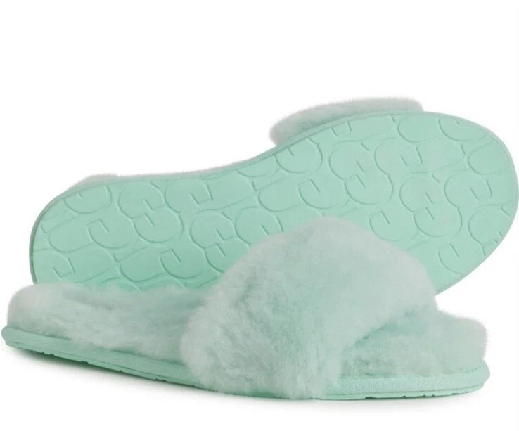 Nuovo con scatola UGG Fluff Slide II logo shearling sandalo donna US 5 EU 36 UK 3 nuovo verde