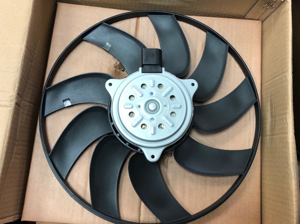 Behr Hella Radiator Fan Assembly for AUDI A4 A5/QUATTRO