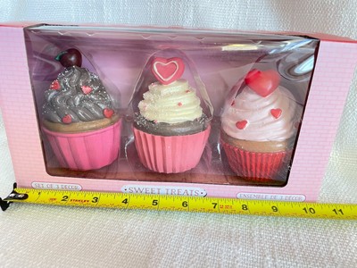 NEW Set of 3 Sweet Treats Valentines Day Pink Red Ceramic Cupcakes | eBay