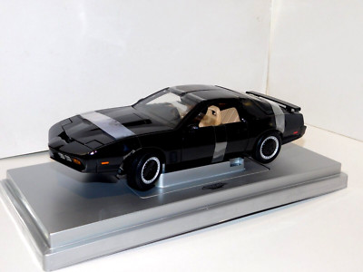 KNIGHT RIDER KITT 1985 Hasselhoff PONTIAC TRANS-AM ERTL 33844 1/18