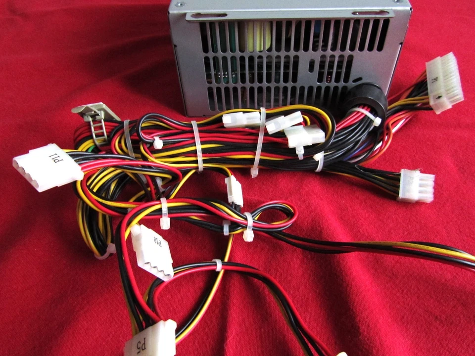 AOpen FSP550-60PLN Netzteil 550 W - Bild 4 von 4