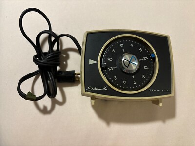 Vintage Intermatic Time-all 400 Model B401-1 Lamp & Appliance Timer