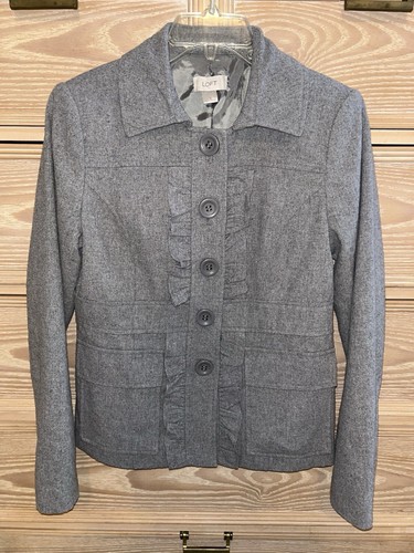 Women’s LOFT Gray Blazer Jacket Size S Small EUC