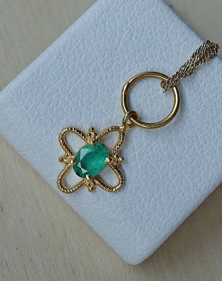 Elegant Gelbgold Anhänger aus 750 18kt Gold mit Smaragd Oval Smargde ♦️♦️♦️ 8708 - Bild 4 von 4