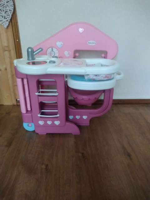 baby nurse dolls play centre