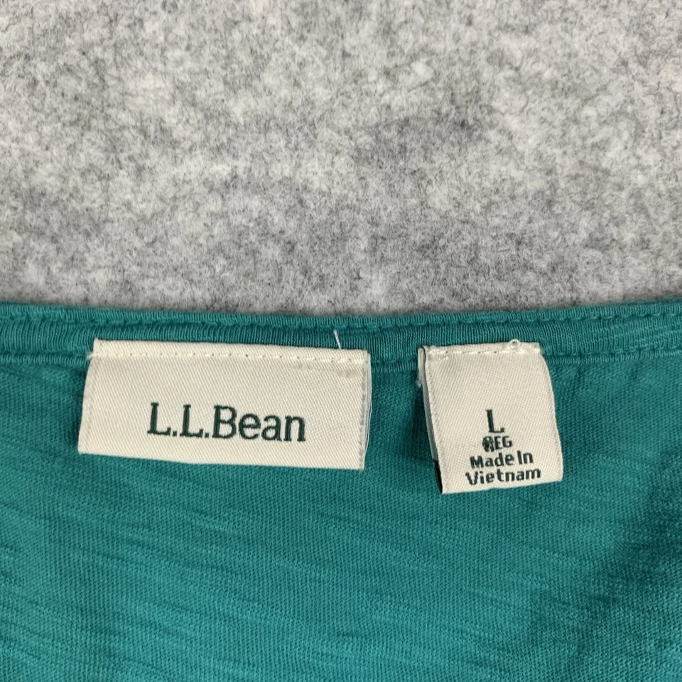 L.L. Top para mujer Bean verde esmeralda con cuello en V talla grande manga regular 3/4 292567 Foto 3 de 4