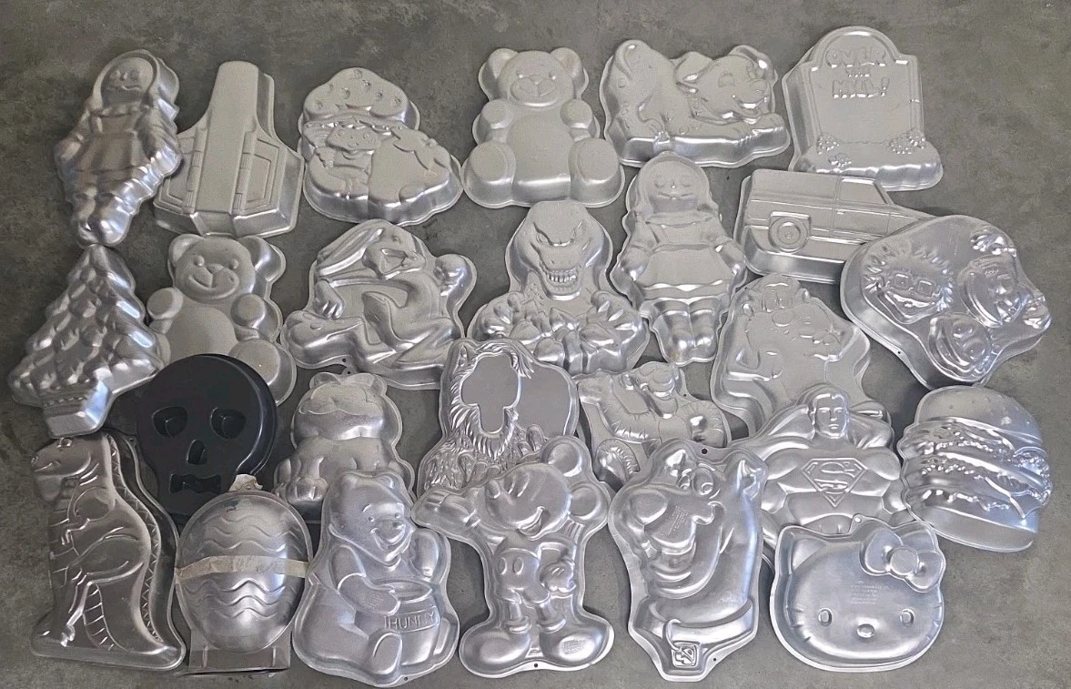 Wilton Cake Lot In Collectible Cake Pans for sale | eBay