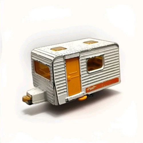Clean Vintage Lesney MATCHBOX SUPERFAST No. 31 1977 Caravan Camper Trailer