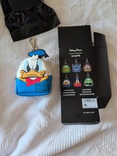 Mini mochila con encanto bolso Loungefly del pato Donald de los parques de Disney
