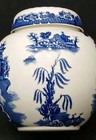 Burgess & Leigh Limited Staffordshire England "Willow" Ceramic Ginger Jar w/ Lid — photo 4