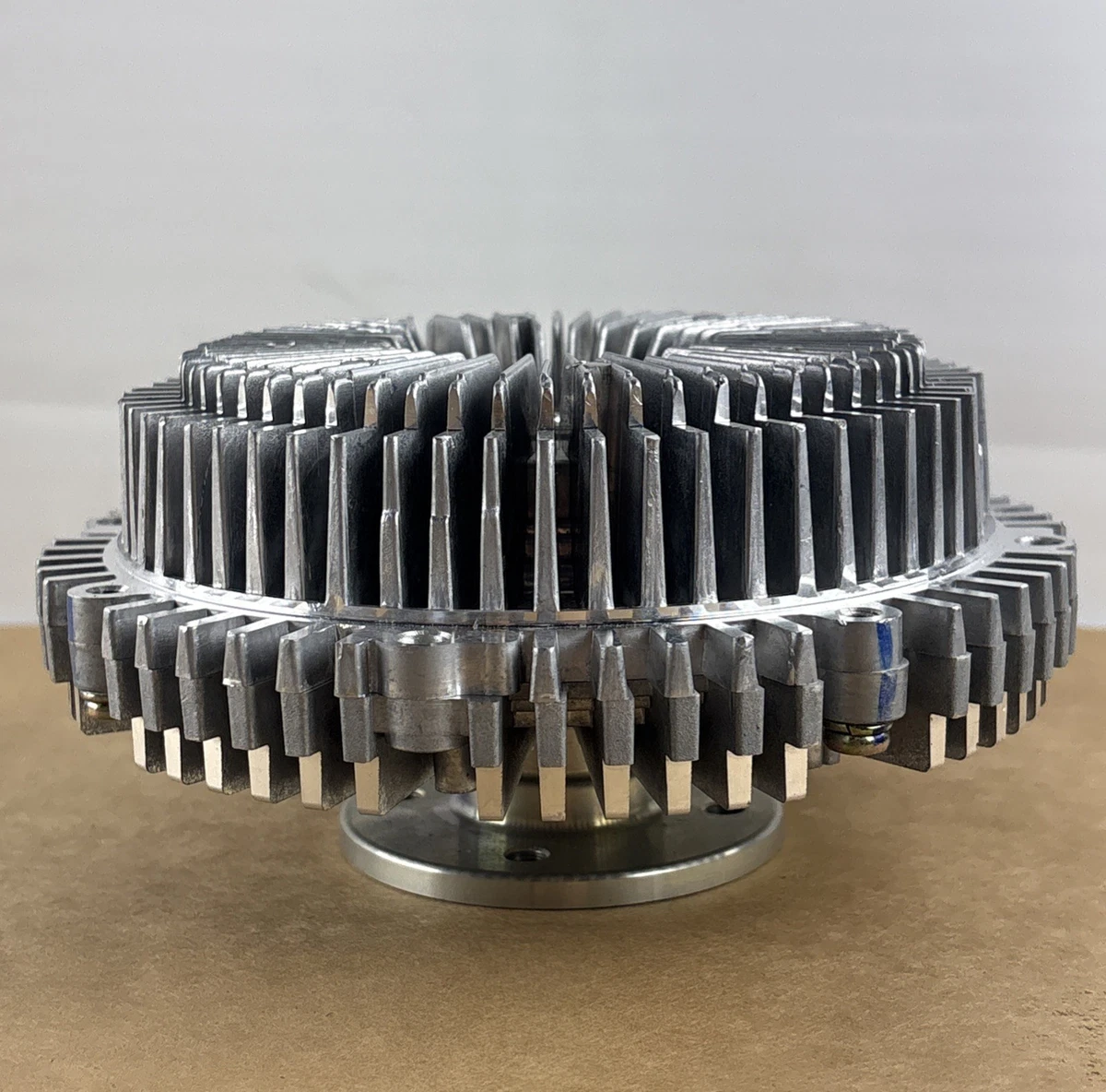 Engine Cooling Fan Clutch For Nissan NV2500 NV3500 Armada Pathfinder Titan QX56 photo 5