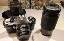 PENTAX ME SUPER 50 mm- più ZOOM- borsa/custodia- accessori vari- buono stato