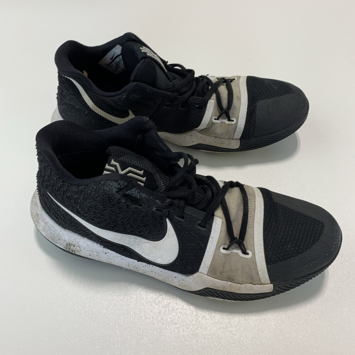 Nike Kyrie 3 TB 