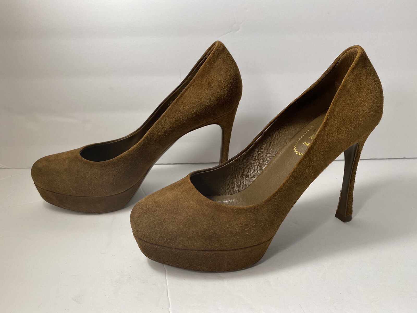 Décolleté in pelle scamosciata YSL Yves Saint Laurent Tribtoo tacchi marroni 36 5 6 5 $795