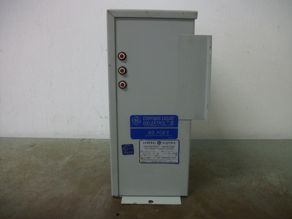 CONDENSADOR DIELEKTROL GE CON RESISTENCIAS DE DESCARGA 65L813TQ1 20KVAR 240VOLT 3PH NOB Foto 2 de 4
