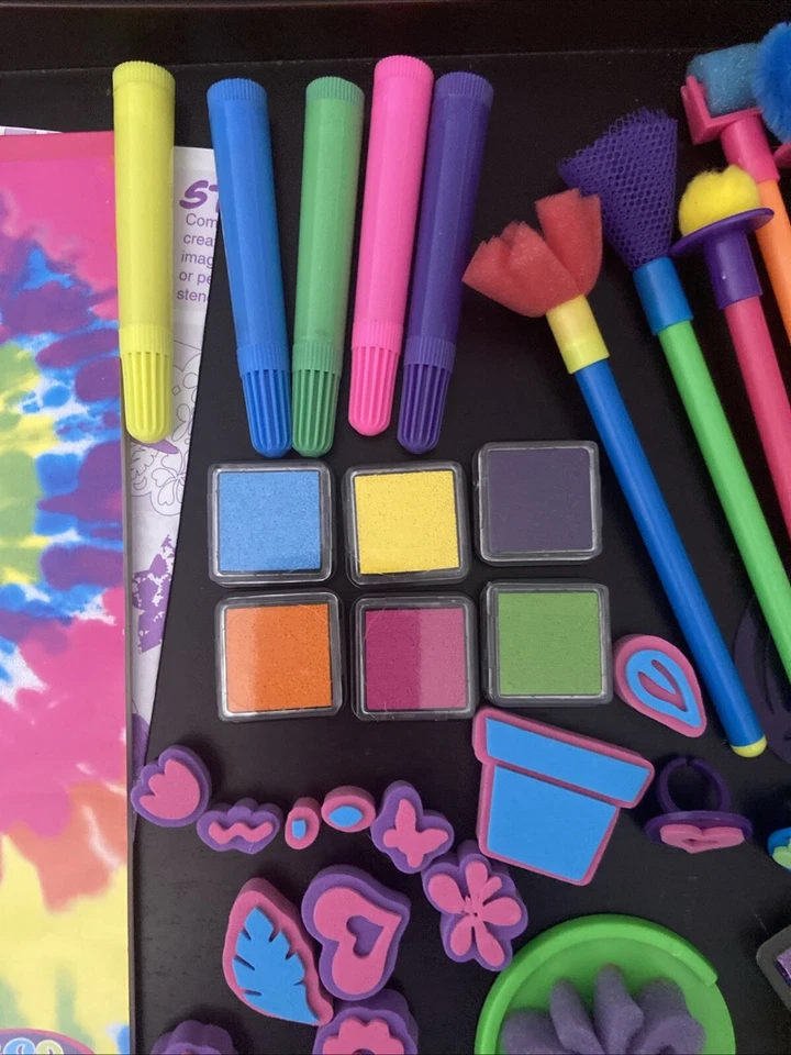 Lote de 50 piezas de estampillas de espuma Lisa Frank vintage plantillas pintura y juego Foto 4 de 4