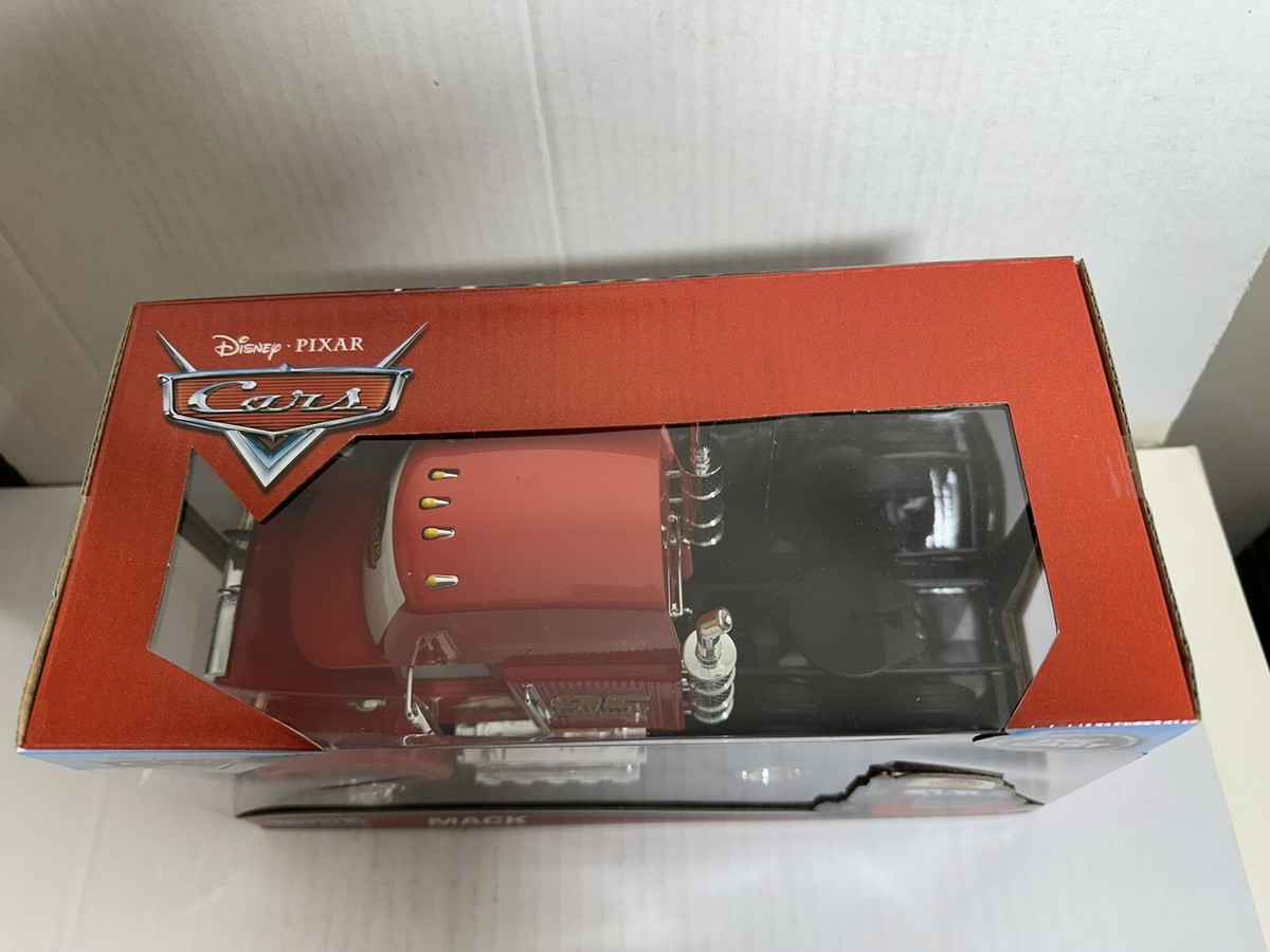 JADA TOYS DISNEY PIXAR CARS MACK #95 1:24 DIECAST MODEL NEW IN BOX