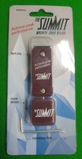 QUALITY SUMMIT BURGUNDY MAGNETIC  POOL SNOOKER CUE CHALK HOLDER BELT CLIP NEW