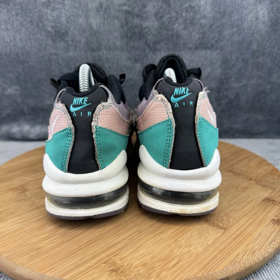 Nike Air Max 95 Zapatos Niña Talla 5Y Tener un Día Nike Tenis de Baloncesto CI5645-001 Foto 4 de 4