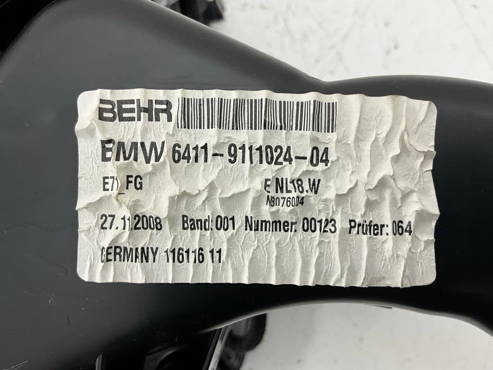 2009 BMW X6 REAR AC Heater Blower Motor 6411911102404 OEM - Imagem 4 de 4