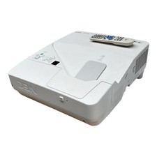 NEC UM351W Proiettore LCD a breve distanza 3500 lumen <50 ore + telecomando