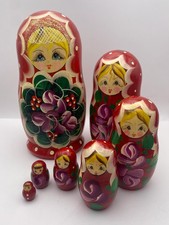 Vintage Russian Nesting Dolls Matryoshka Hand Painted Wood 7 Piece Set Floral